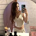 Полина, 22 года