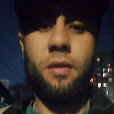 Фотография мужчины Бехруз, 31 год из г. Усть-Каменогорск