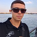 Олег, 33 года