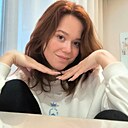 Настя, 19 лет