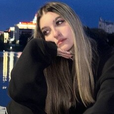 Фотография девушки Олеся, 18 лет из г. Ростов-на-Дону