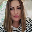 Беллучи, 42 года
