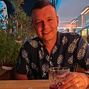 Максим, 27 лет
