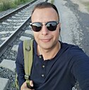 Саша, 36 лет