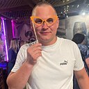 Максим, 30 лет