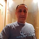 Амир, 42 года