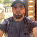 Махач, 35 лет