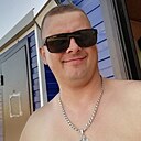 Roman, 41 год