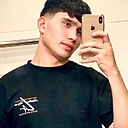 Zafar, 22 года