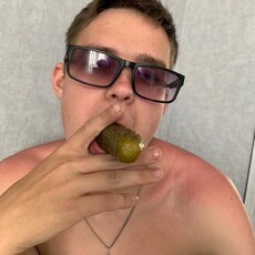 Фотография мужчины Илья, 19 лет из г. Шадринск