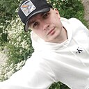 Леша, 24 года