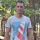 Витя, 33 года