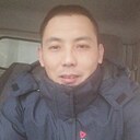 No Name, 33 года