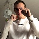 Владислав, 19 лет