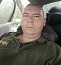 Max, 33 года