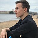 Максим, 24 года