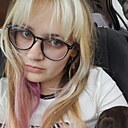 Вика, 22 года