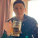 Максим, 22 года