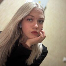 Фотография девушки Камилла, 18 лет из г. Санкт-Петербург