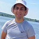 Артур, 22 года