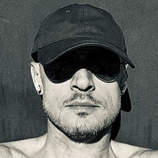 Фотография мужчины Krzysztof, 44 года из г. Вроцлав