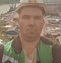 Макс, 42 года