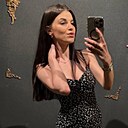 Полина, 33 года