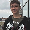 Максим, 18 лет