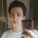 Максим, 18 лет