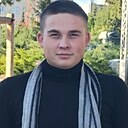Артём, 22 года
