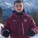 Роман, 21 год