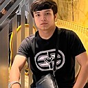 Алишер, 27 лет