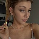 Вика, 23 года