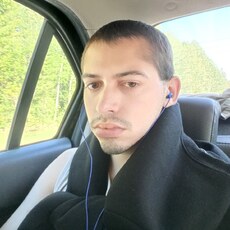 Фотография мужчины Валерий, 25 лет из г. Череповец