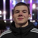 Денис, 21 год