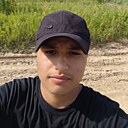 Акбар, 20 лет