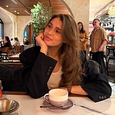 Фотография девушки Алёна, 21 год из г. Санкт-Петербург