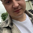 Максим, 24 года