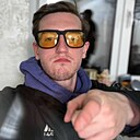 Максим, 23 года