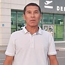 Аскар, 51 год