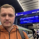 Денис, 33 года