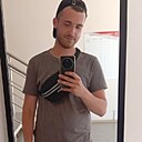 Ник, 24 года