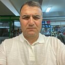 Иса, 47 лет