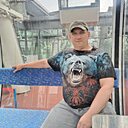 Юрий, 47 лет