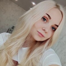 Фотография девушки Окрошечка, 28 лет из г. Красноярск