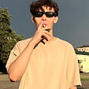 Данил, 22 года