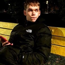 Фотография мужчины Айзат, 18 лет из г. Набережные Челны