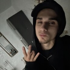 Фотография мужчины Давид, 18 лет из г. Иркутск