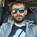 Copil Orfan, 30 лет