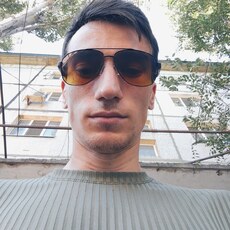 Фотография мужчины Фарид, 23 года из г. Ессентуки